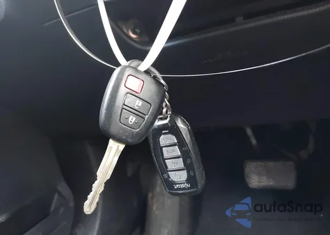 2014 Toyota Rav4 Le из США, поврежденный, VIN 2T3BFREV1EW147043